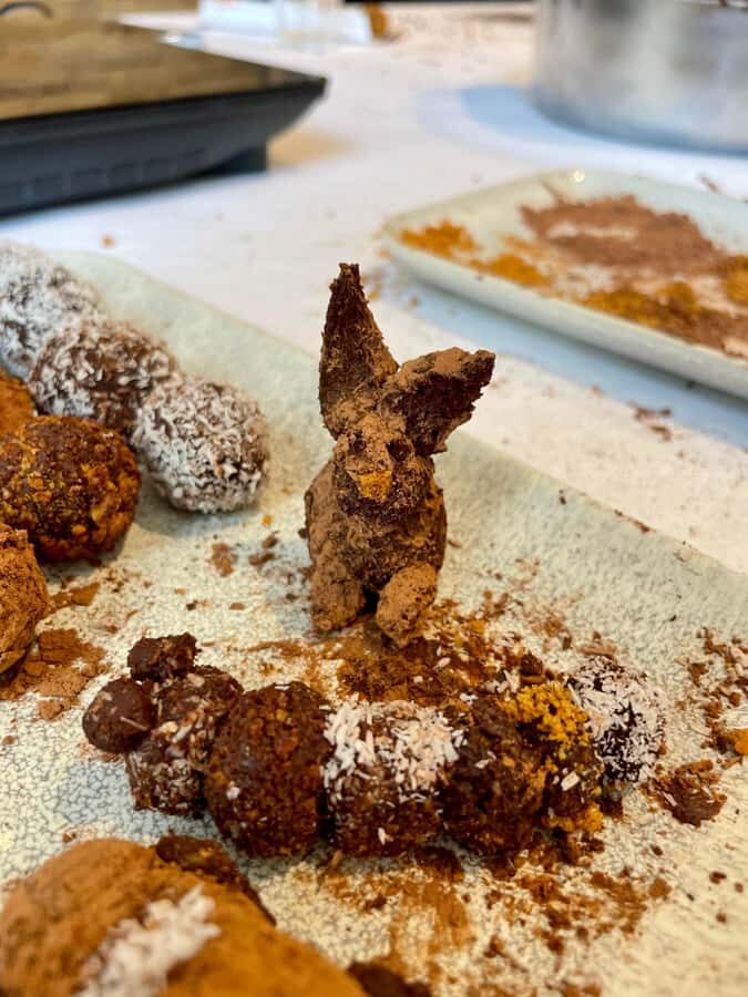 1.5h Cusco Chocolate Workshop - Truffles & Hot Chocolate - Should you book the truffles and hot chocolate workshop?