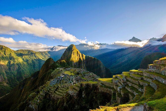 1 Day Machu Picchu Tour From Cusco - Aguas Calientes bus up the switchbacks: the climb you feel