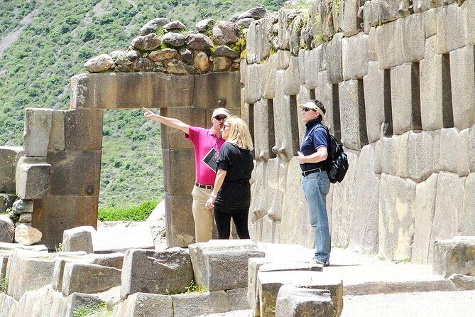 2-Day Private Tour: Sacred Valley and Machu Picchu by train - Day 1: Cusco to the Sacred Valley, then train to Aguas Calientes