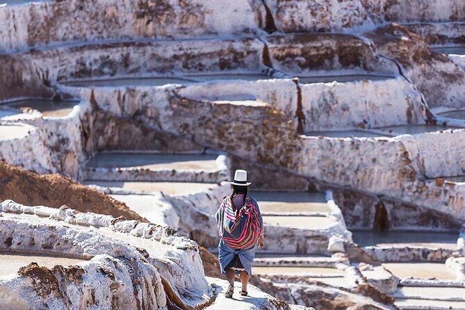2 Day Sacred Valley and Machu Picchu Tour - Ollantaytambo: Big Stone, Big Atmosphere, Then the Train
