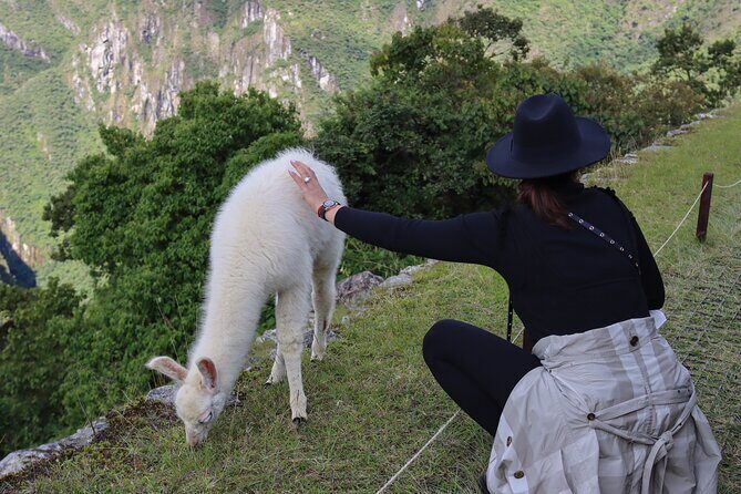 2-Day Tour of the Sacred Valley and Machu Picchu by Train - Ollantaytambo fortress: living Inca culture, not just ruins