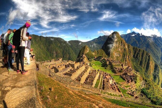 2 Days and 1 Night Private Tour in Machu Picchu and Huayna Picchu - How this private Machu Picchu + Huayna Picchu tour really works