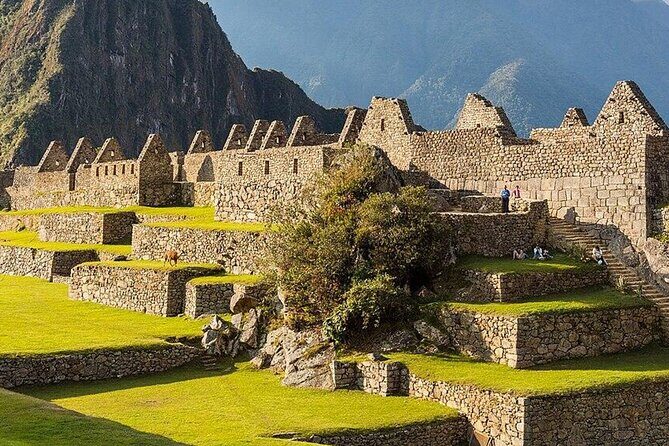 2 Days and 1 Night Private Tour in Machu Picchu and Huayna Picchu - Weather and schedule risk: the one thing to manage before you go