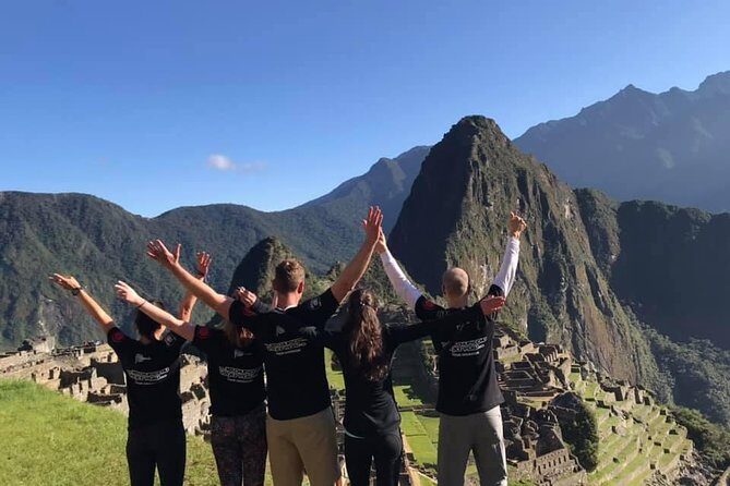 2 Days Machu Picchu Tour from Cusco - Day 2: the bus to the entrance and a guided 3-hour Machu Picchu walk