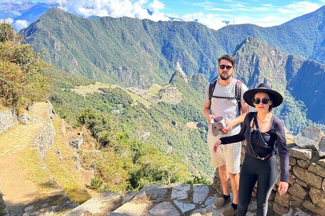 2 Days Sacred Valley and Machu Picchu Tour - Urubamba Lunch and Ollantaytambo Fortresses Before the Train