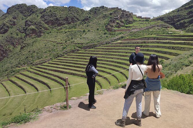 2 Days Sacred Valley Private Tour and Sunrise in Machu Picchu - Maras Salt Mines: A Thousand Small Pools