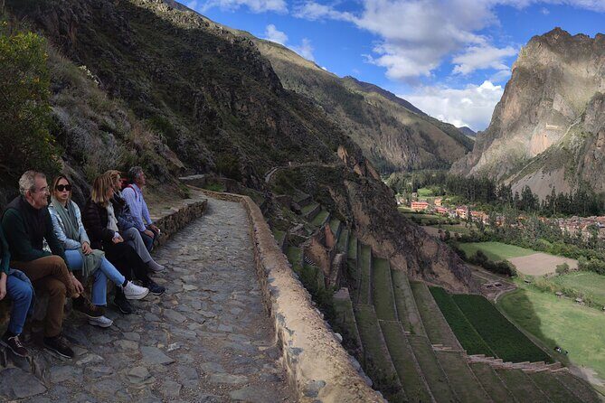 2 Days Sacred Valley Private Tour and Sunrise in Machu Picchu - Early Entry to Machu Picchu: Bus Up and Guided Circuit Time