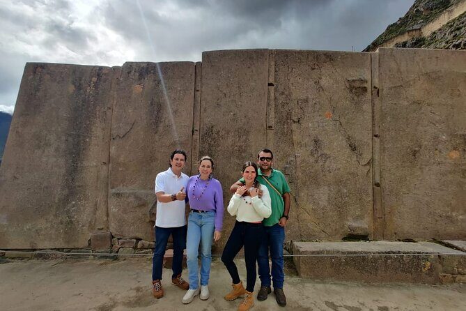 3 Day Sacred Valley: Machupicchu and Rainbow Mountain Tour - Cusco to Sacred Valley: llamas, postcard stops, and how the day starts right