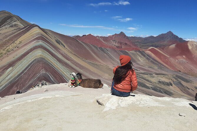 3 Day Sacred Valley: Machupicchu and Rainbow Mountain Tour - Urubamba lunch and Ollantaytambo: the route toward the Machu Picchu train day