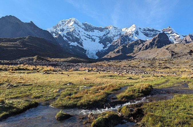 3 Days Trekking in Ausangate and Rainbow Mountain - Guide and crew: the value of English support and a calm mountain team