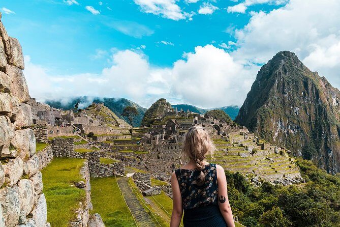 4 day - Bucketlist Cusco: Rainbow Mtn, Machu Picchu, Sacred Valley, Humantay - English-speaking guides and small-group flow: why you feel taken care of