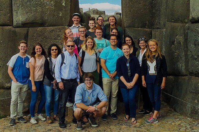 4-Day Private Tour in Cusco Sacred Valley and Machupicchu - Day 2 Sacred Valley: Chinchero textiles, Moray, Maras, and Urubamba lunch
