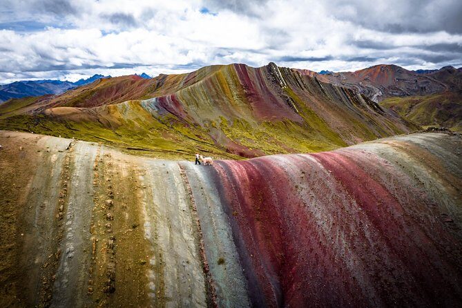 4D Bundle Cusco: Sacred Valley / Machu Picchu / Rainbow Mountain / Humantay Lake - Machu Picchu at sunrise: smooth bus timing, a real guided tour, and solo time