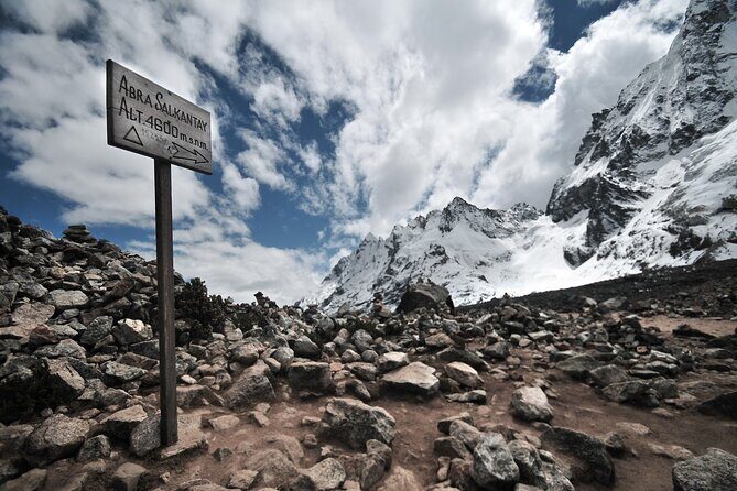 5 Day - Salkantay Trek - Machu Picchu at 4:30 a.m.: sunrise options and a guided 2-hour tour (Day 5)