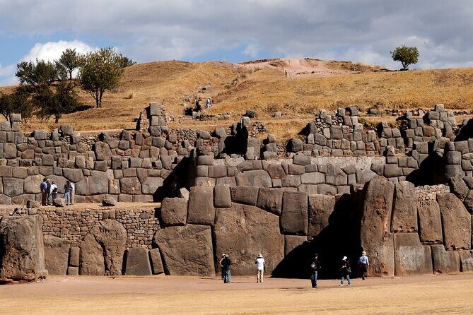 5 Days Private Tour to Cusco and Other Attractions - Sacred Valley at a real pace: Pisac market, Urubamba lunch, Ollantaytambo photos