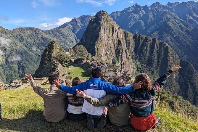 5 Days Salkantay Trek - The 4:10 a.m. start, Mollepata stop, and Challacancha setup