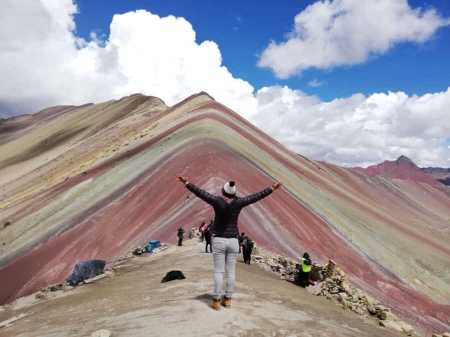 7 Colors Mountain - Small group touring: what limited to 15 actually means for your day