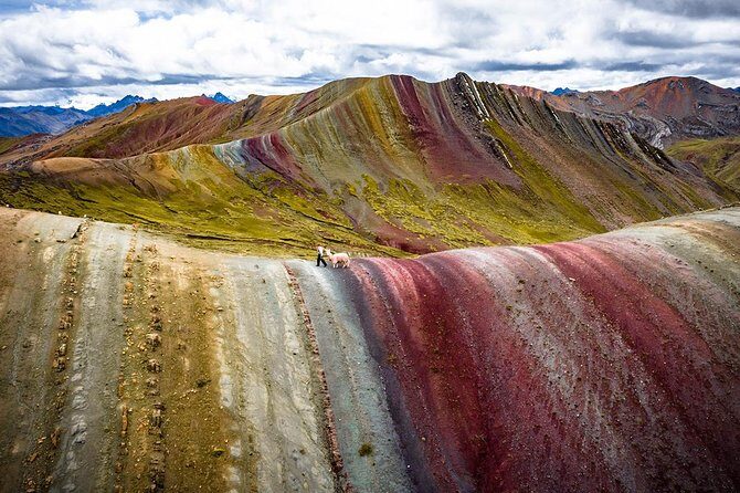 Alternative Rainbow Mountain Palccoyo Hike (6 Small Group) - Key things to know before you go