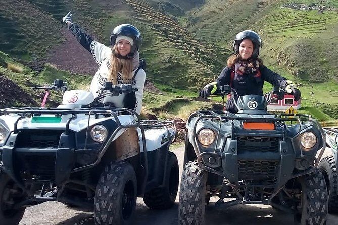 ATV's in Rainbow Mountain full day - Walking the last 1.5 km to the viewpoint (and staying warm)