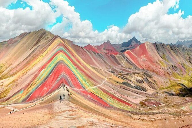 ATV's Rainbow Mountain and Red Valley Tour from Cusco - Comfort, cold buses, and what to pack for an early-altitude day