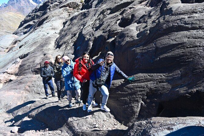 Ausangate Glaciers and Colourful Lagoons Tour - short walk - Ichupata to Ausangate: the short hike that still feels like altitude