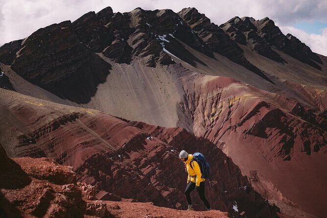 Ausangate Trek to Rainbow Mountain 3 Days - Gearing up: what to bring when poles and a sleeping bag aren’t included