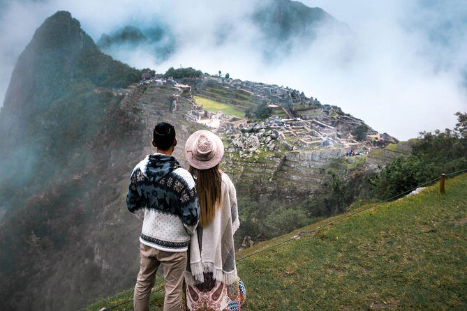 Best of Cusco in 2-Days: Sacred Valley and Machu Picchu with Free Airport Pickup - Moray: the Inca climate experiment (and how to spot the clever idea)