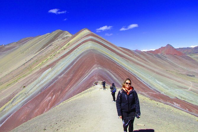 Best One-Day Rainbow Mountain & Red Valley Excursion - Stop 3: Nevado Auzangate area and the Valle Rojo Red Valley extension