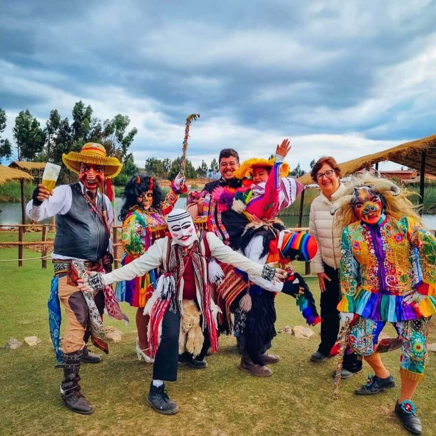 BUS 180 CUSCO - The scenic 180° drive: how you actually see Cusco