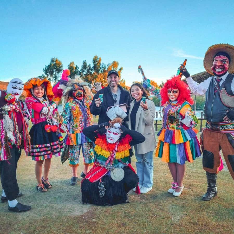BUS 180 CUSCO - Huayllarccocha Lake: Andean myths staging in a magical setting