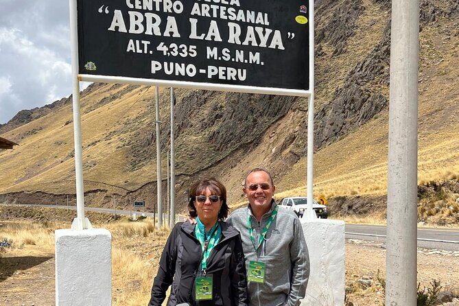 Bus Journey from Cusco to Puno along the Route of the Sun - Pucará museum stop: ceramics, zoomorphic figures, and Hatunñaqac