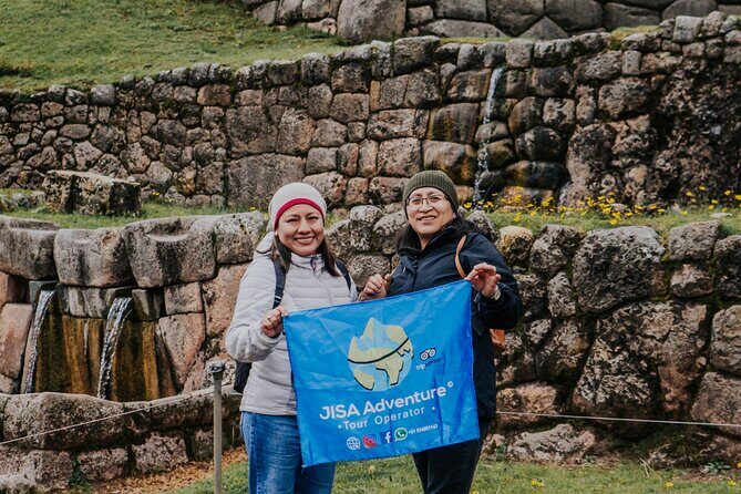 City Tour Cusco - Tambomachay: water still doing the work, not just scenery