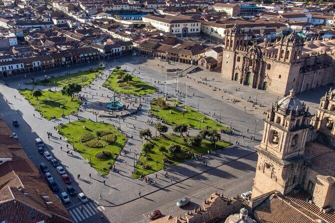 City Tour Cusco - Group - Q’enqo: ceremonial spaces carved into rock