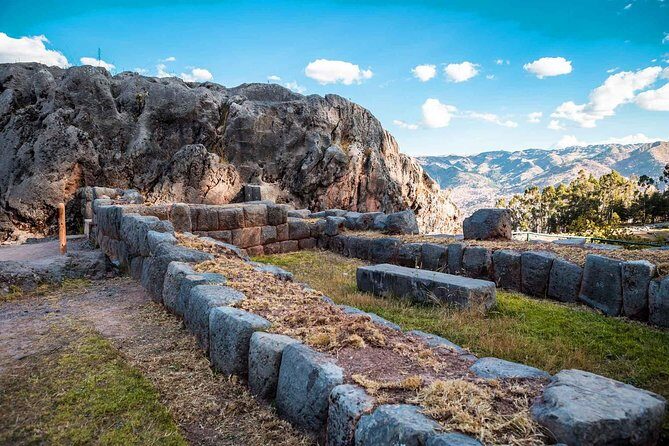 City Tour Cusco with Pisco Sour classes (Half day) - Sacsayhuamán Fortress: Power, Scale, and Andean Engineering