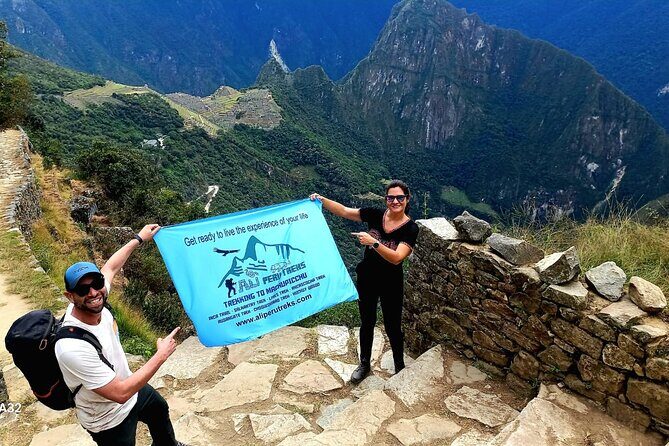 Classic Inca Trail 4D/3N to Machupicchu - Day 4: Inti Punco (Sun Gate) views, Machu Picchu tour, then train back