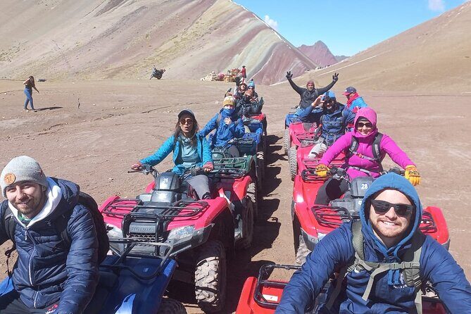 Cuatrimotos Montaña Colores Vinicunca Full Day - The 15-minute walk to Rainbow Mountain (and your 40-minute window)