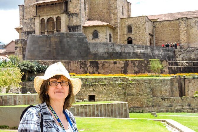 Cusco 4-Hour Private Tour Including Sacsayhuaman and Qenqo - Puka Pukara: the red-fortress checkpoint on the road