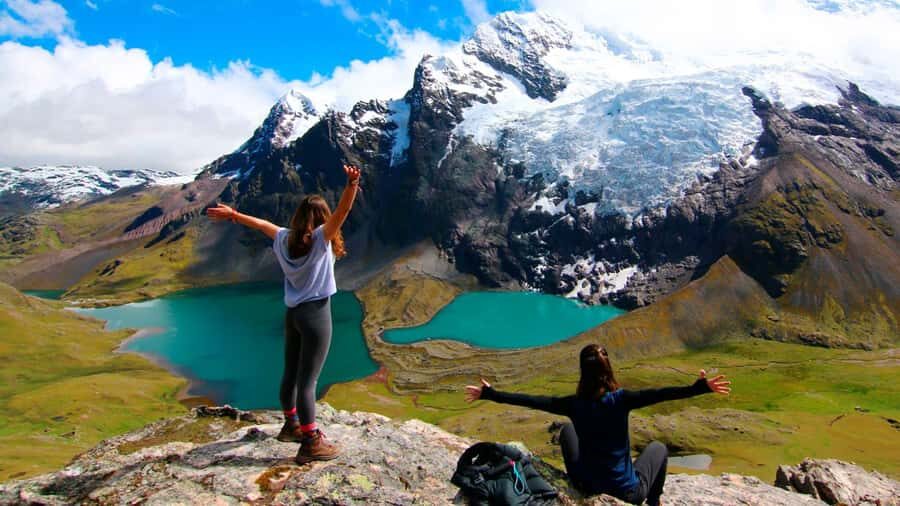 Cusco: Ausangate Tour 7 Lagoons full day - Wildlife on the Trail: Alpacas, Llamas, Birds, and Vizcachas