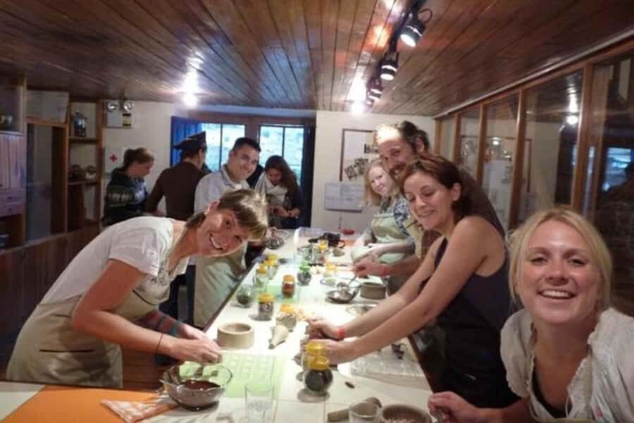 Cusco: Bean to bar chocolate workshop - The four big steps: what you learn (and what you do) from bean to bar