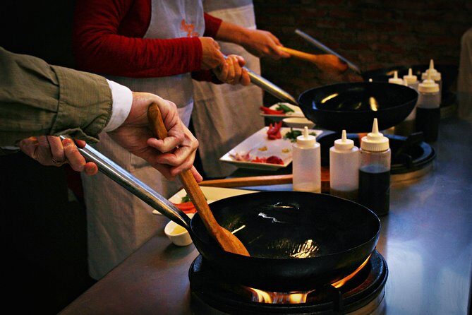 Cusco Billingual Cooking Class at 6pm - Key highlights