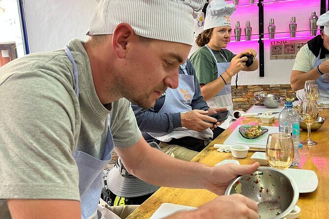 Cusco Billingual Cooking Class at 6pm - Ivanna Lescano and the chef-host factor