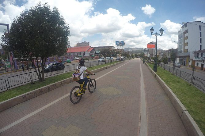 Cusco by Bike - Getting your bike and starting the ride in Cusco