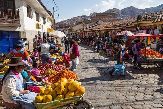 Cusco by Bike - Pedaling past colonial temples and viewpoints