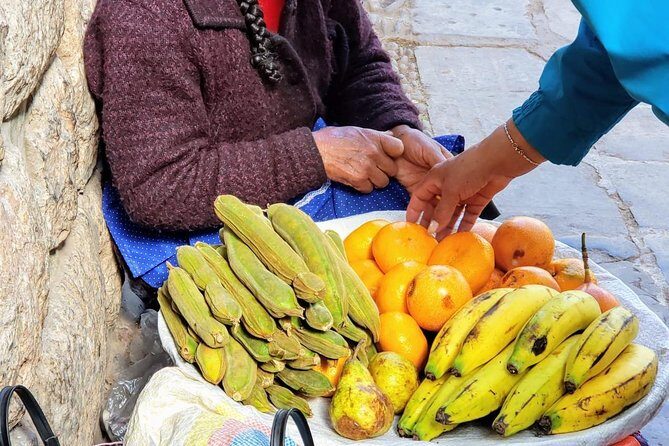 Cusco by Night: Walking tour, Pisco Sour Lesson, Dinner - Practical tips: how to dress and what to expect in the dark