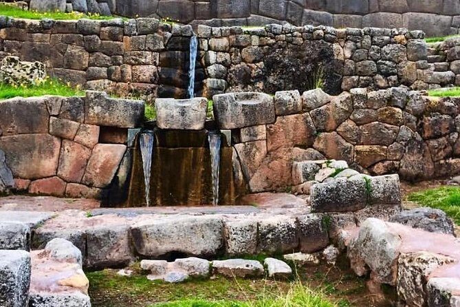 Cusco City Tour – Half Day Shared Experience - Qenqo: Rock Carving, Zigzag Channels, and Ceremonial Niches