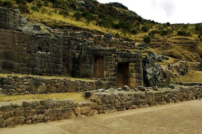 Cusco City Tour – Half Day Shared Experience - Puka Pukara: A Red Iron-Rich Fortress for Control
