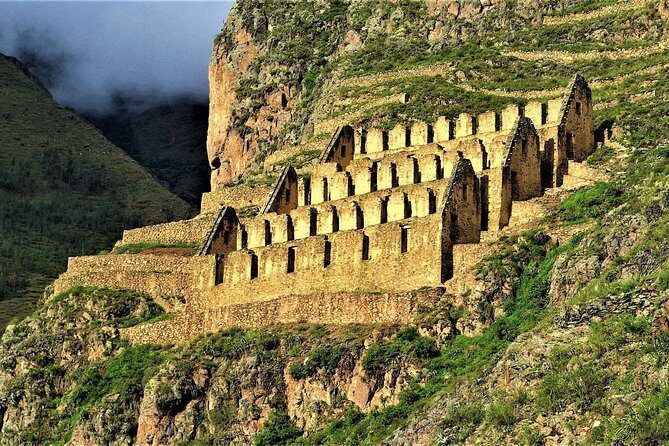 Cusco City Tour with Sacsayhuaman & Inca Sites – Small Group - Sacsayhuaman: giant zigzag walls and Cusco’s best “wow” factor
