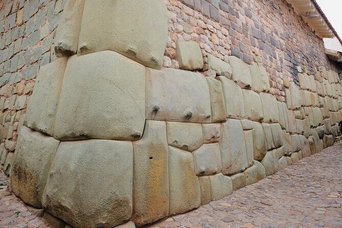 Cusco City Walking tour: Historia, Tradition, Culture - Stop 3: Qorikancha Exterior Views (Not Included)