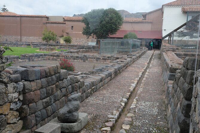 Cusco City Walking tour: Historia, Tradition, Culture - Meeting Point at McDonald’s Plaza de Armas: Easy Start, Clear Finish