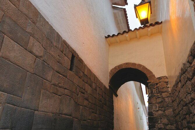 Cusco: Cultural & Historic Walking Tour with Local Drinks - San Blas: artisan streets that feel like Cusco’s creative side